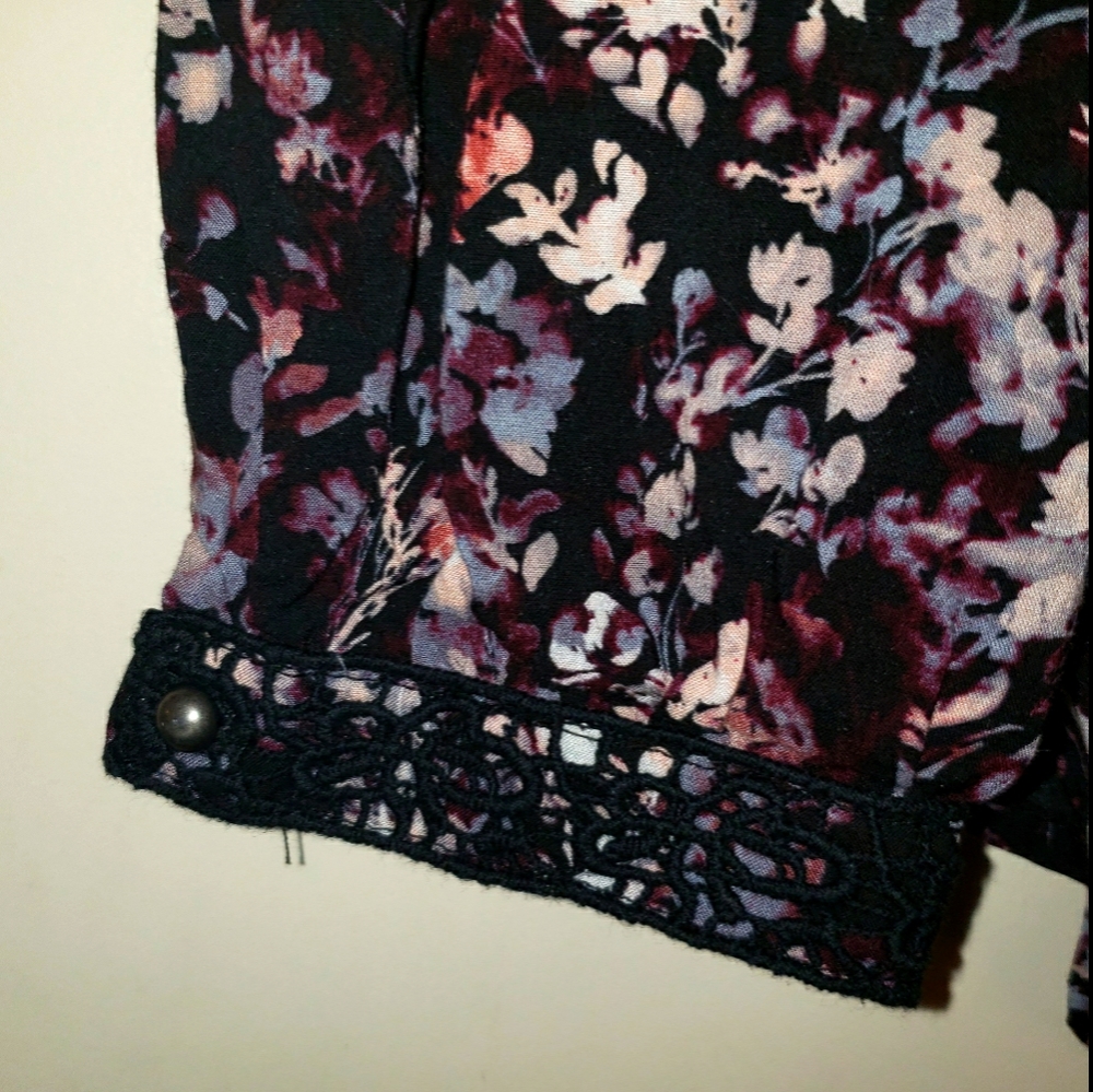 Flowered Blouse - image 3